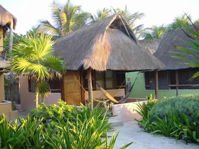 Bt Live Tulum Located At The Party Zone Hotell Eksteriør bilde