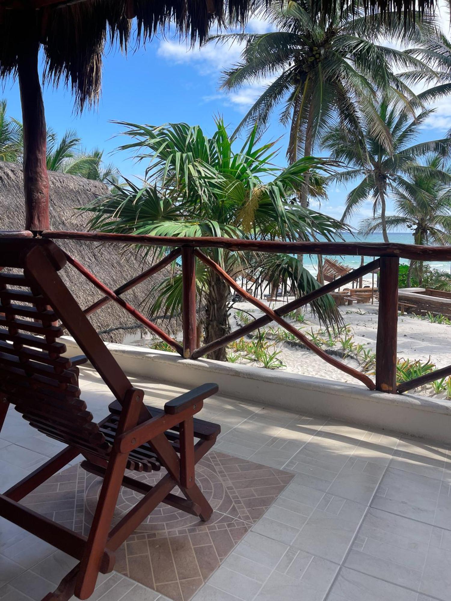 Bt Live Tulum Located At The Party Zone Hotell Eksteriør bilde